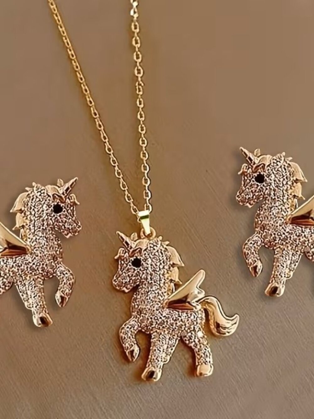 Unicorn Necklace Set